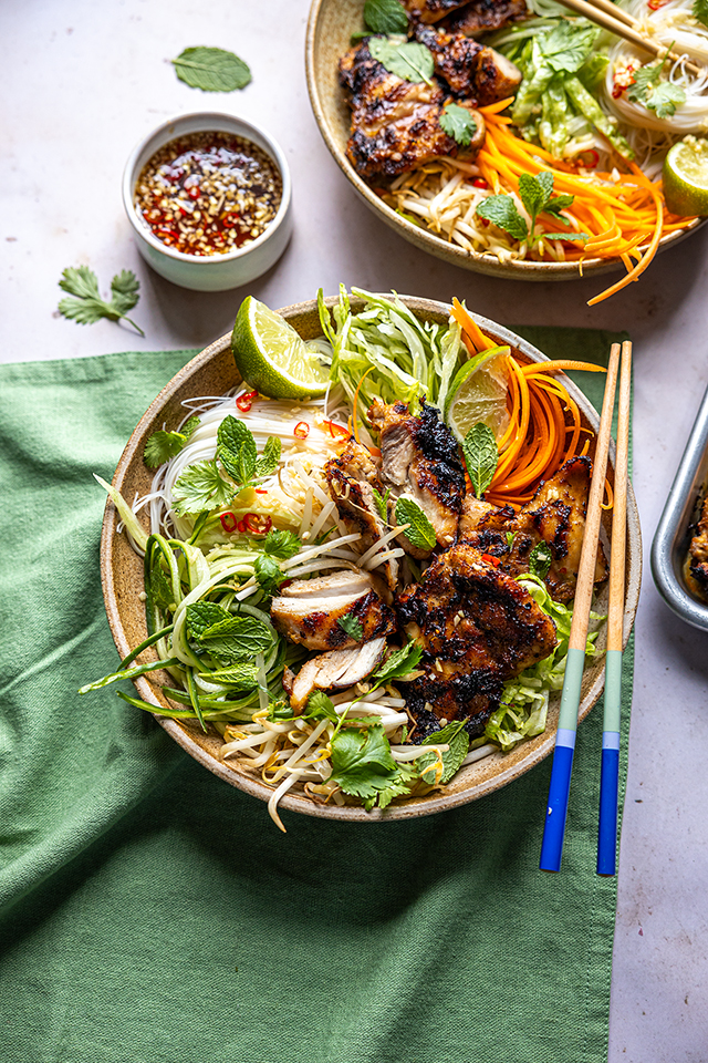 Vietnamese Vermicelli Bowl with Lemongrass Chicken | DonalSkehan.com