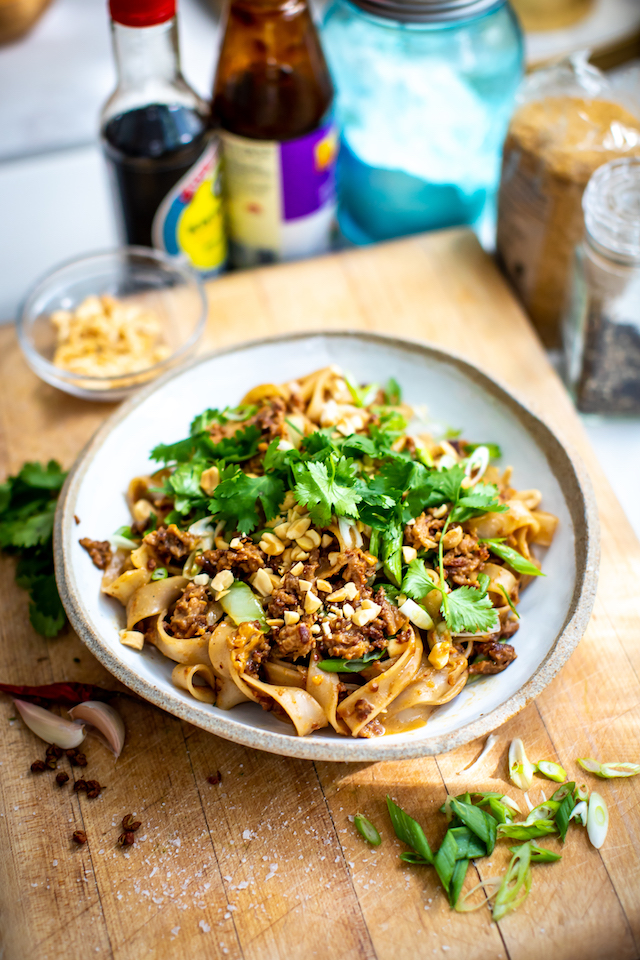 Szechuan Spiced Late Night Noodles | DonalSkehan.com