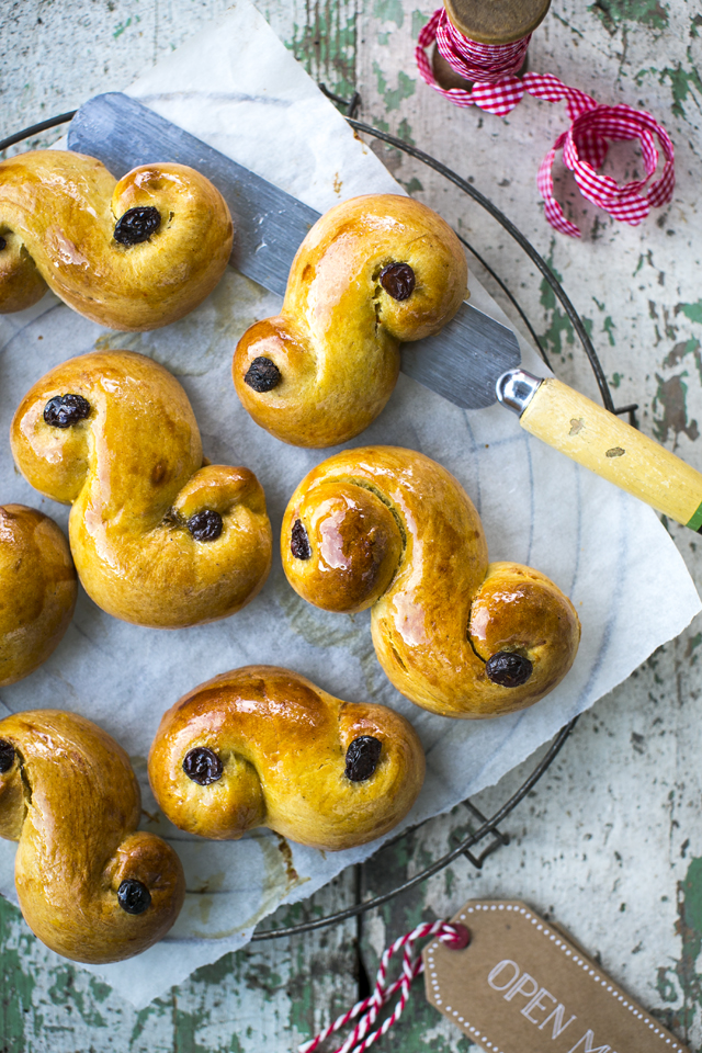 Saffron Lucia Buns | DonalSkehan.com, A classic Swedish Christmas baking recipe.