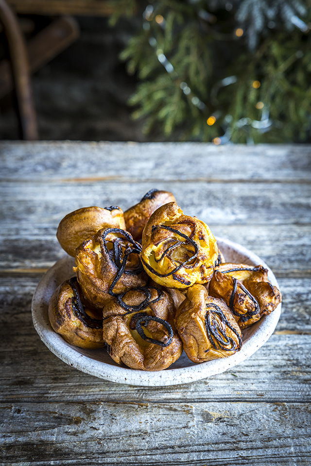 Roast Onion, Cheddar & Thyme Yorkshire Puddings | DonalSkehan.com
